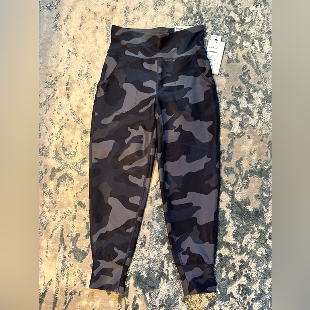 Old Navy Kids Camouflage Leggings - Black and Gray